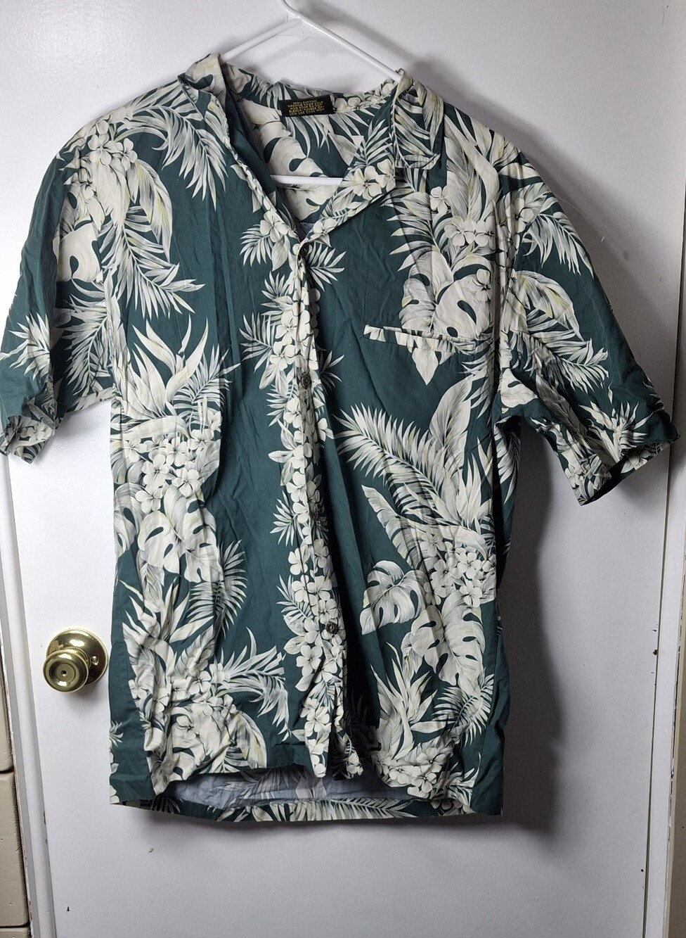 Mens CabanaCore, Granola Boy, Tropical Gothic, Shirt Size L.